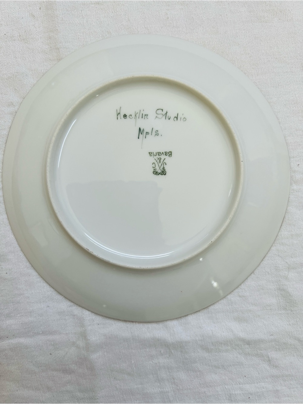 J & C Bavaria Plate Hecklin Studio Mpls. Blue Flowers Gold Rim 6 1/2" Vintage - Picture 2 of 3